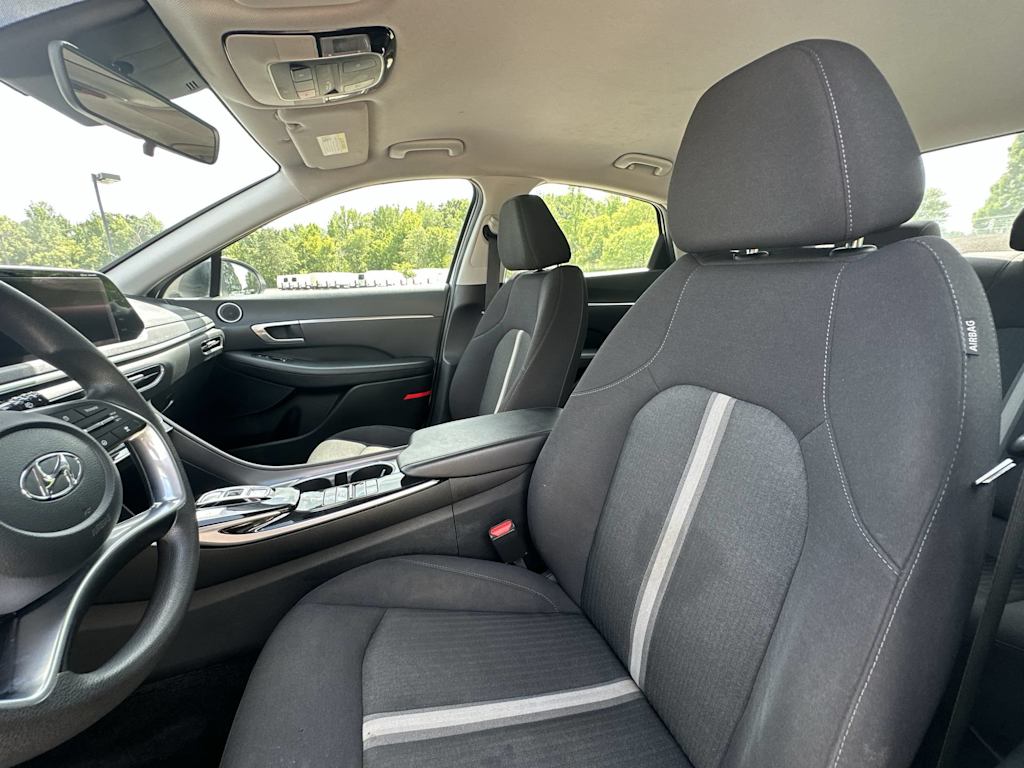 Thumbnail: 2023 Hyundai Sonata - 9