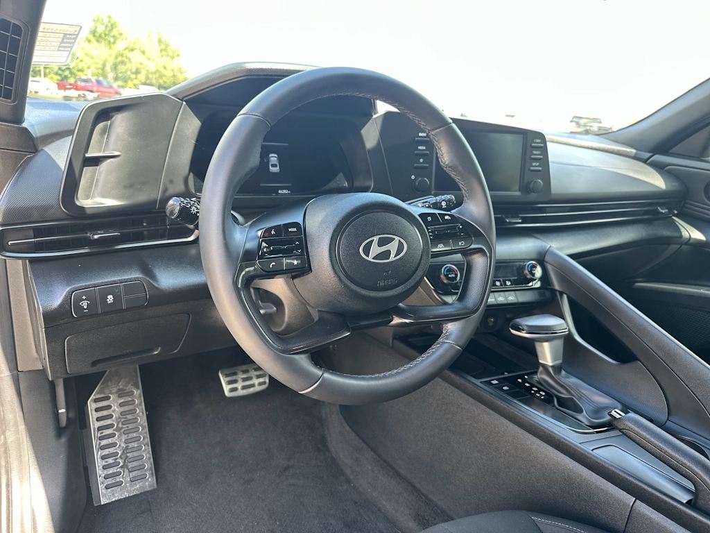 Thumbnail: 2025 Hyundai Elantra - 2