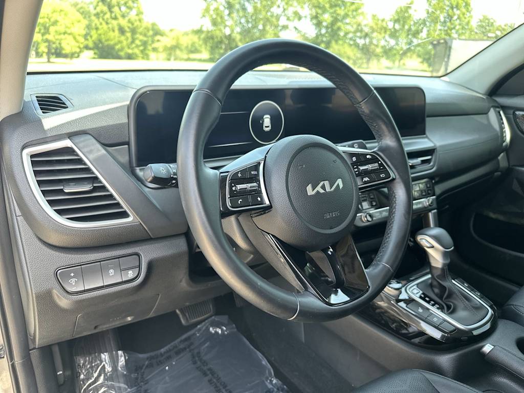Thumbnail: 2024 Kia Seltos - 2