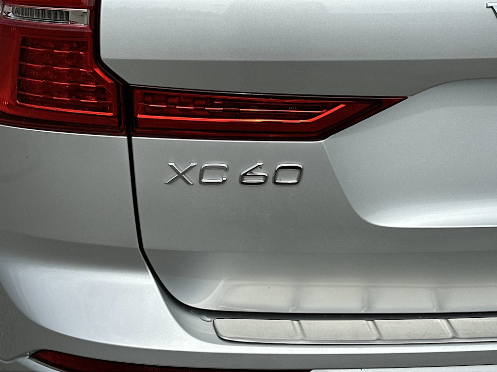 Thumbnail: 2019 Volvo XC60 - 7