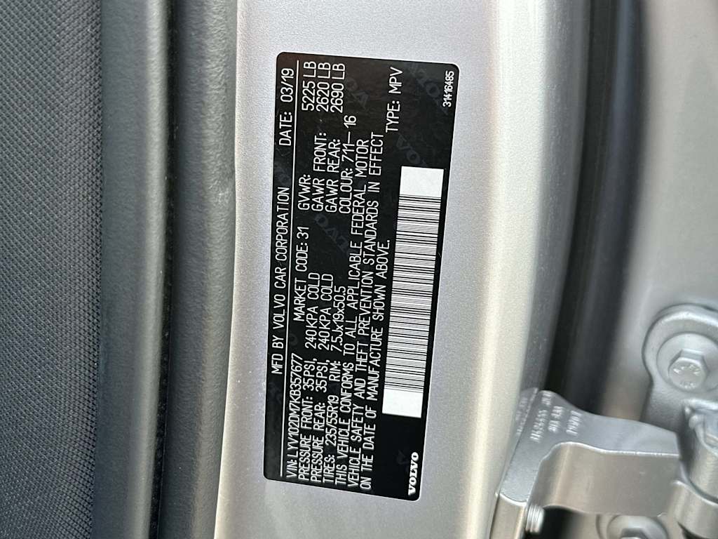Thumbnail: 2019 Volvo XC60 - 18