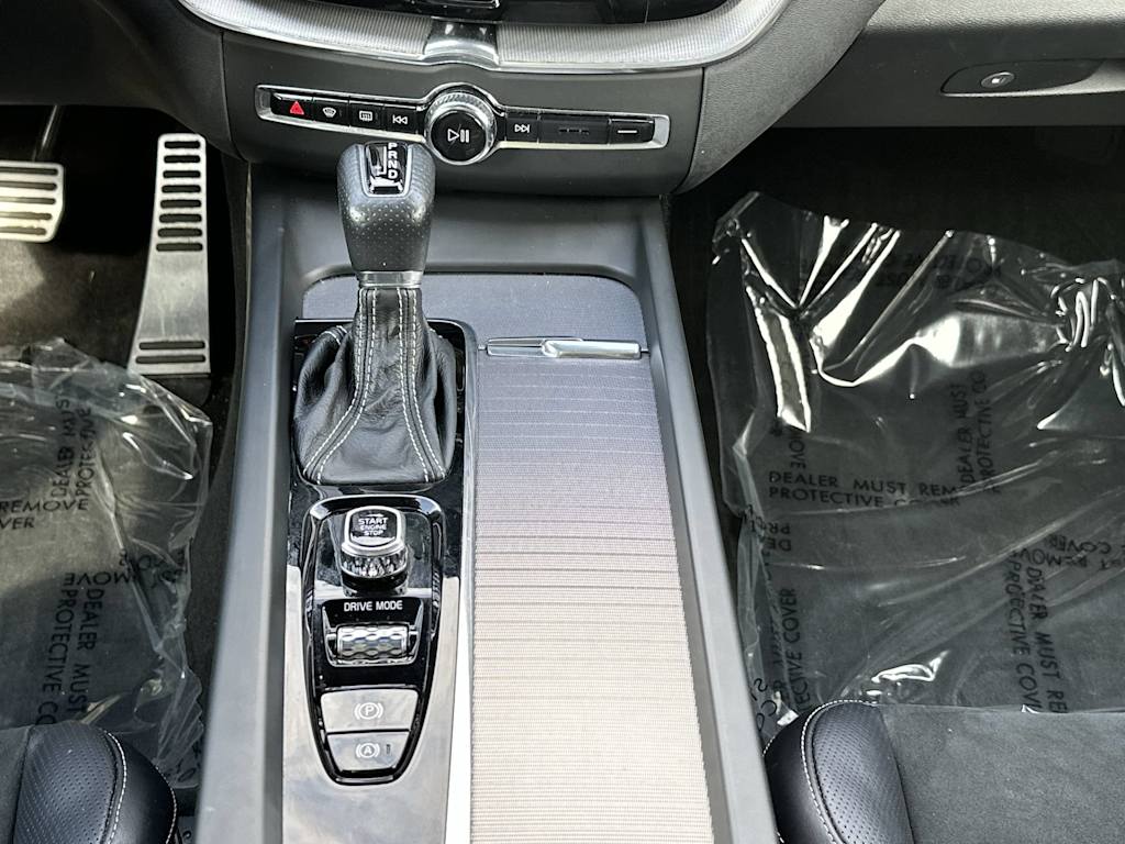 Thumbnail: 2019 Volvo XC60 - 33