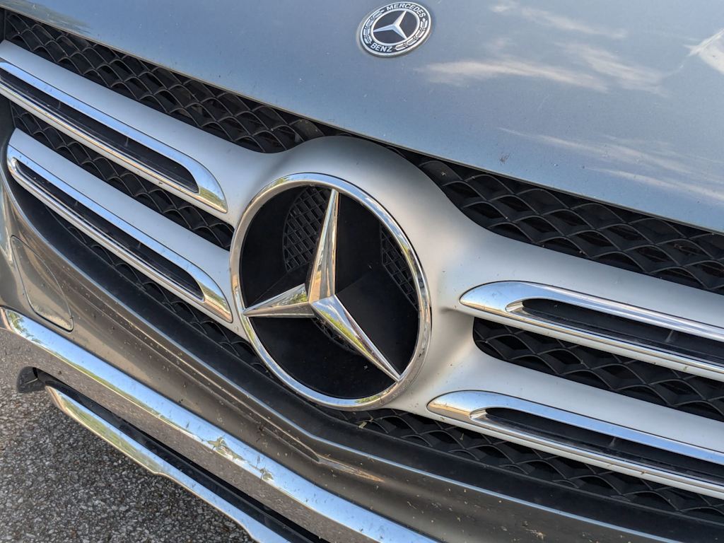 Thumbnail: 2018 Mercedes-Benz GLC - 4