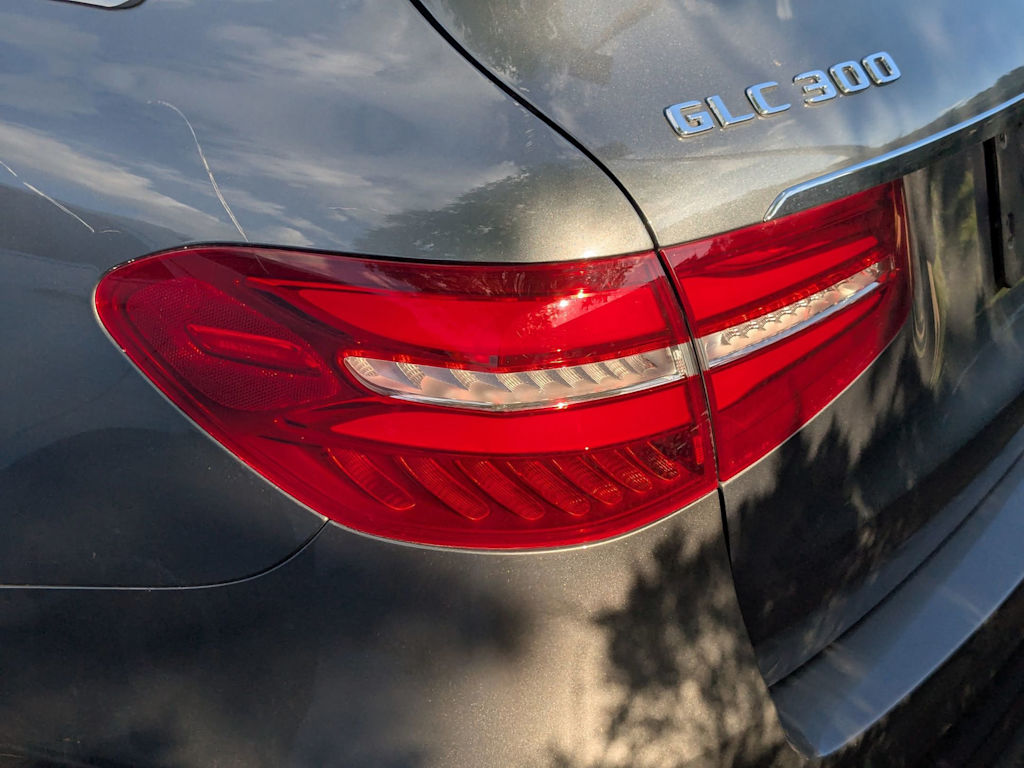 Thumbnail: 2018 Mercedes-Benz GLC - 8
