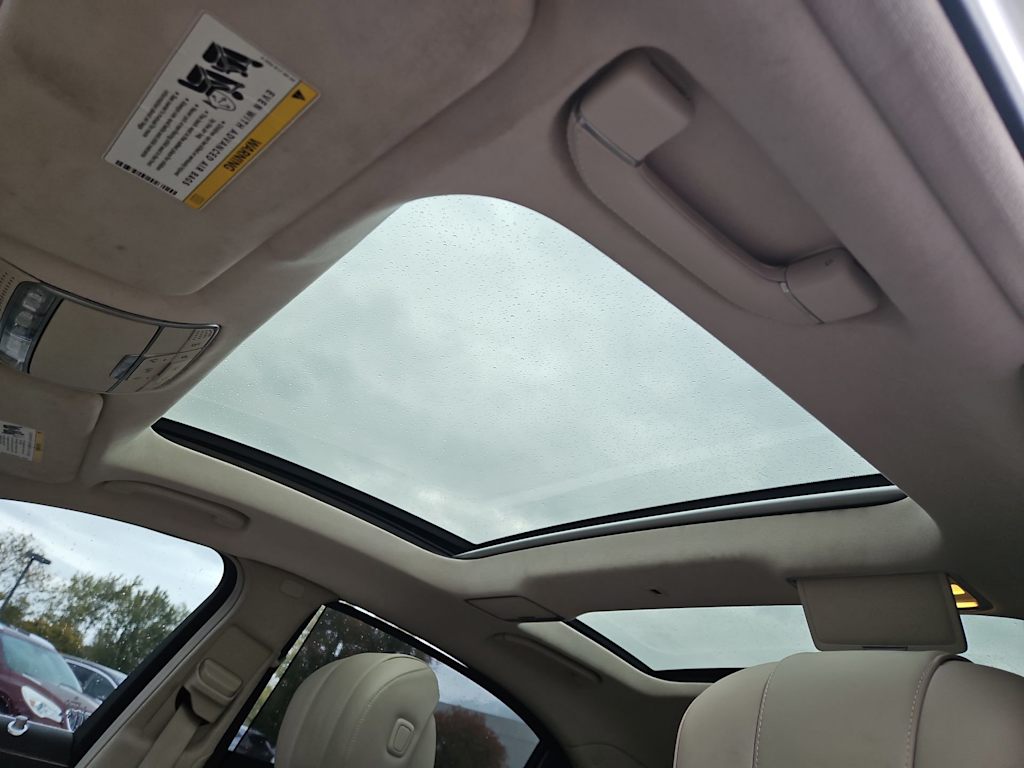 Thumbnail: 2016 Mercedes-Benz S-Class - 27