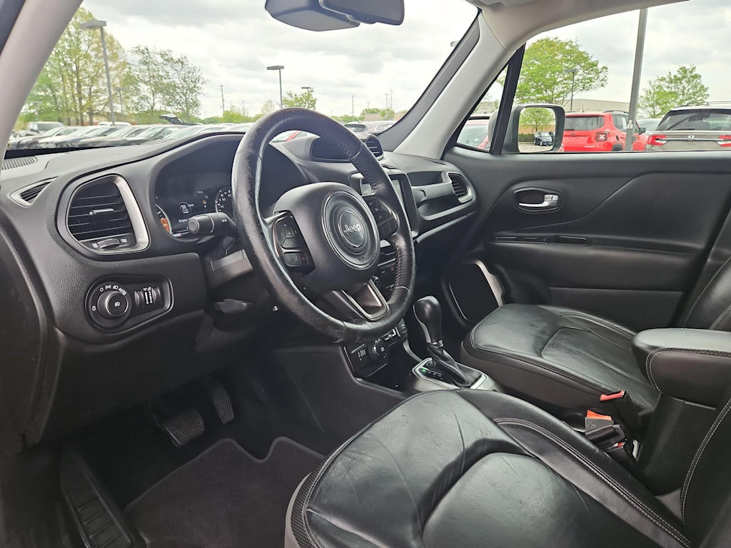 Thumbnail: 2019 Jeep Renegade - 2