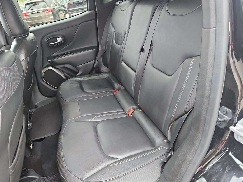 Thumbnail: 2019 Jeep Renegade - 26