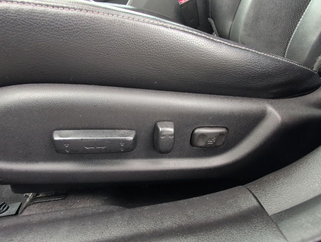 Thumbnail: 2019 Acura ILX - 25