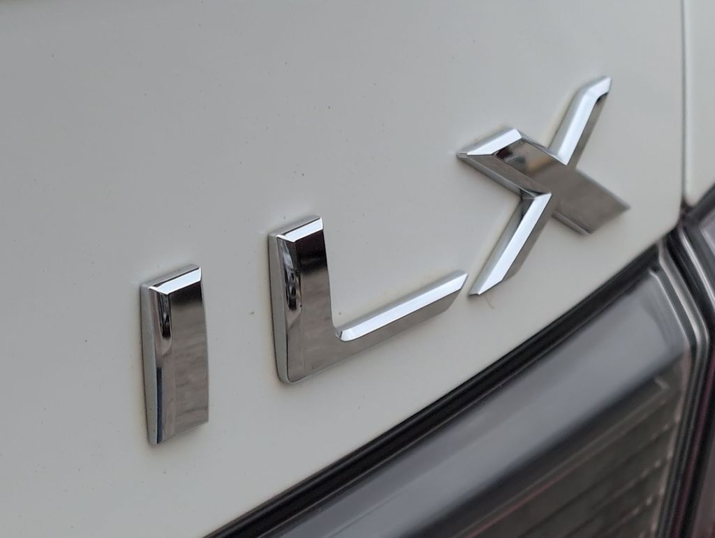 Thumbnail: 2019 Acura ILX - 7