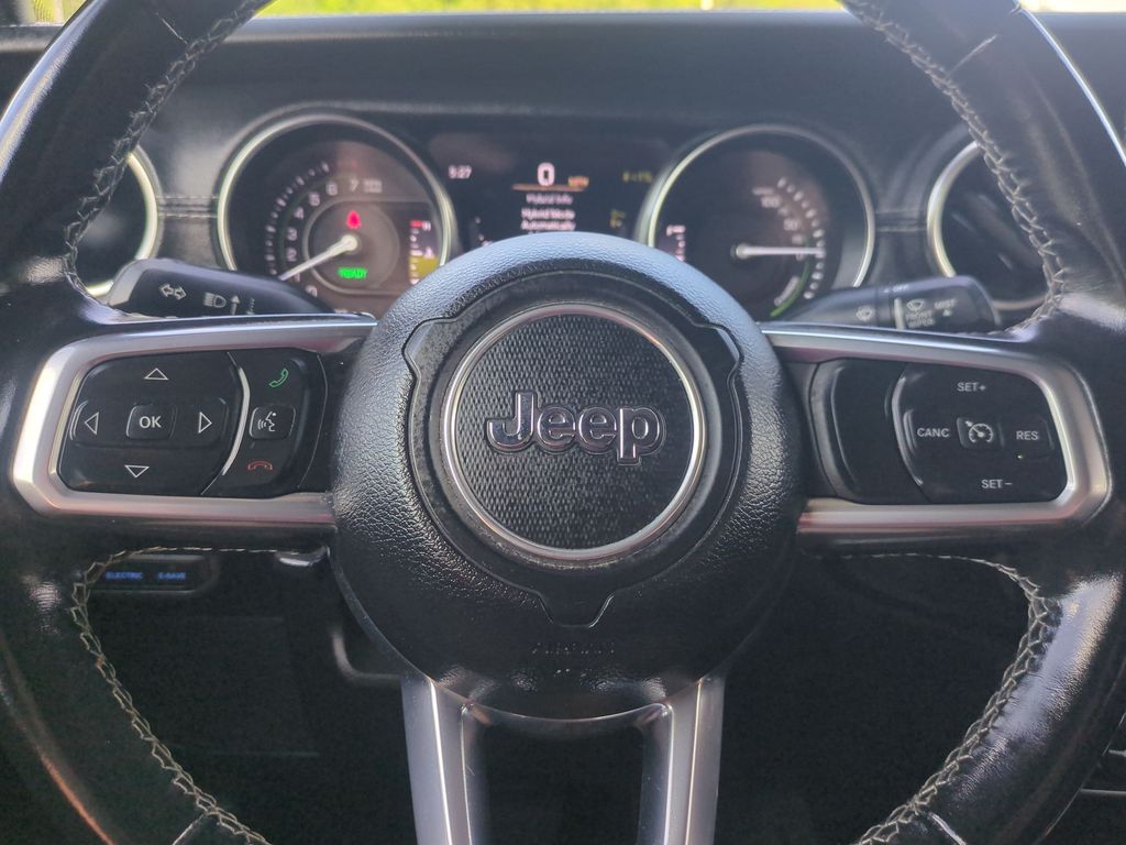 Thumbnail: 2022 Jeep Wrangler - 26