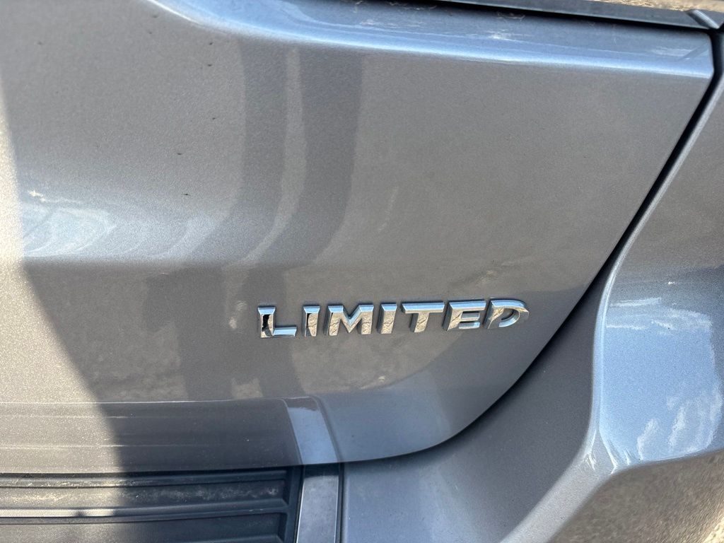 Thumbnail: 2019 Jeep Grand Cherokee - 10