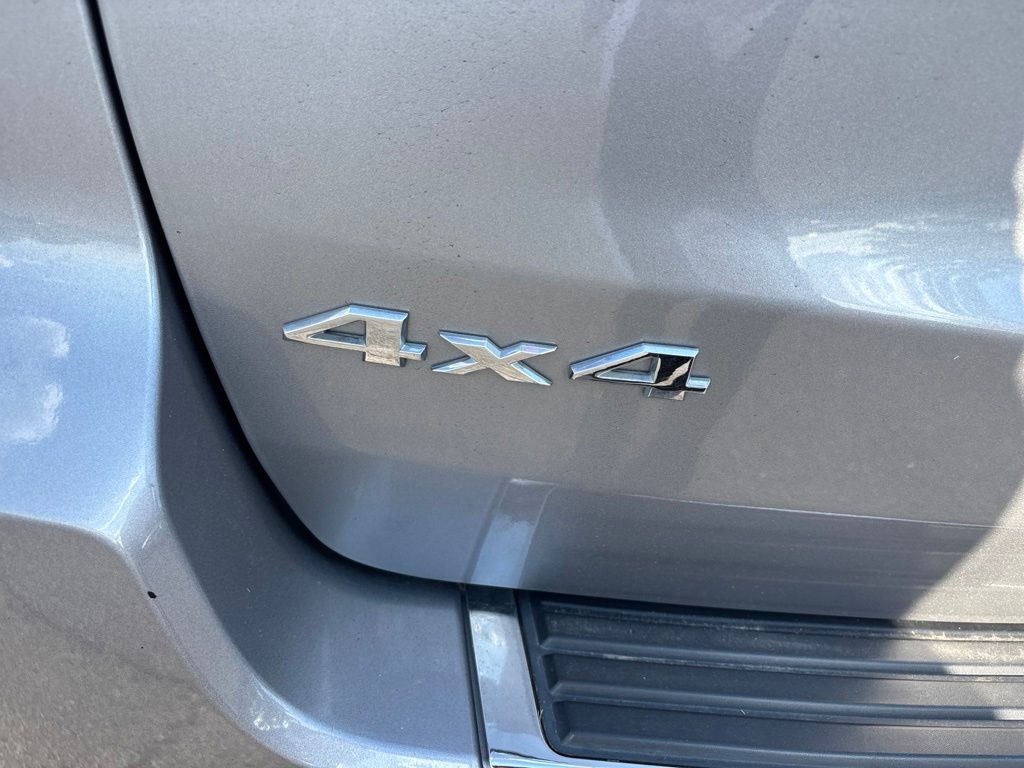 Thumbnail: 2019 Jeep Grand Cherokee - 9