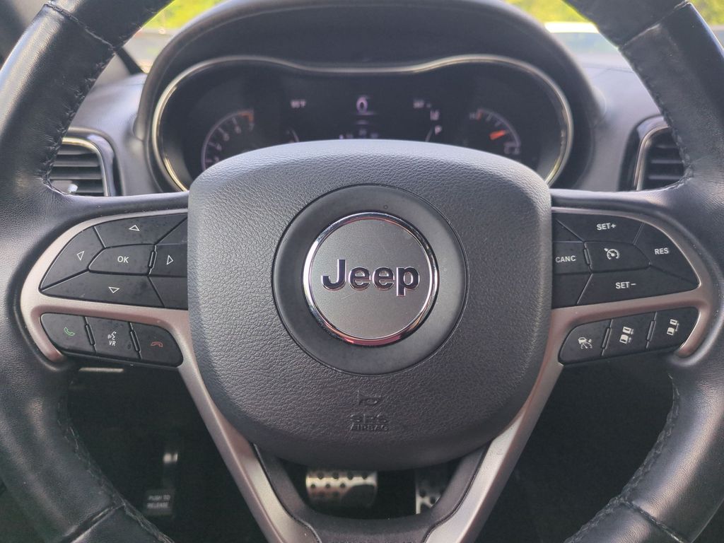 Thumbnail: 2021 Jeep Grand Cherokee - 29