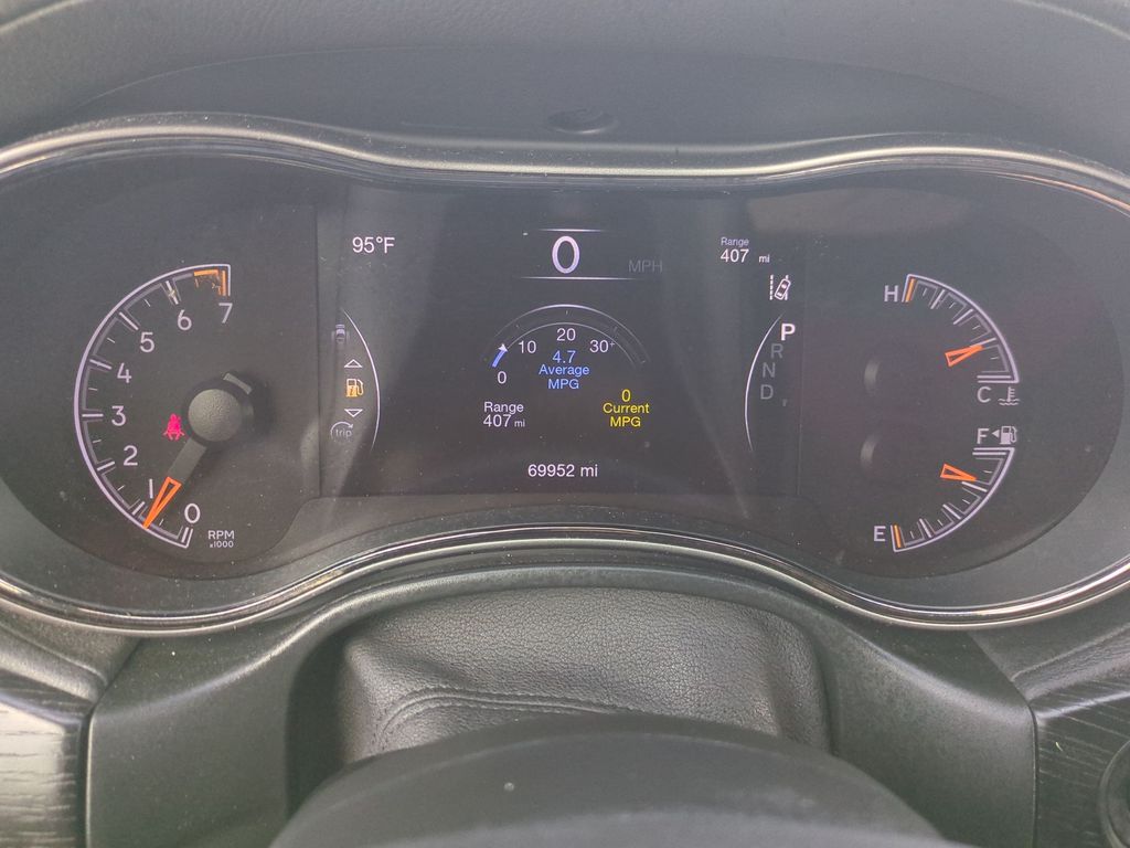 Thumbnail: 2021 Jeep Grand Cherokee - 37