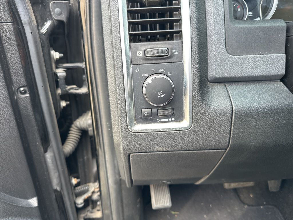 Thumbnail: 2015 RAM 1500 - 16