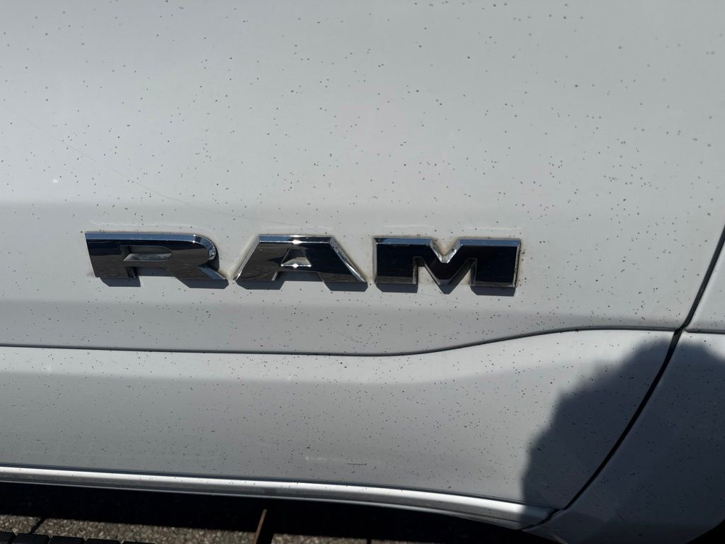 Thumbnail: 2019 RAM 1500 - 15