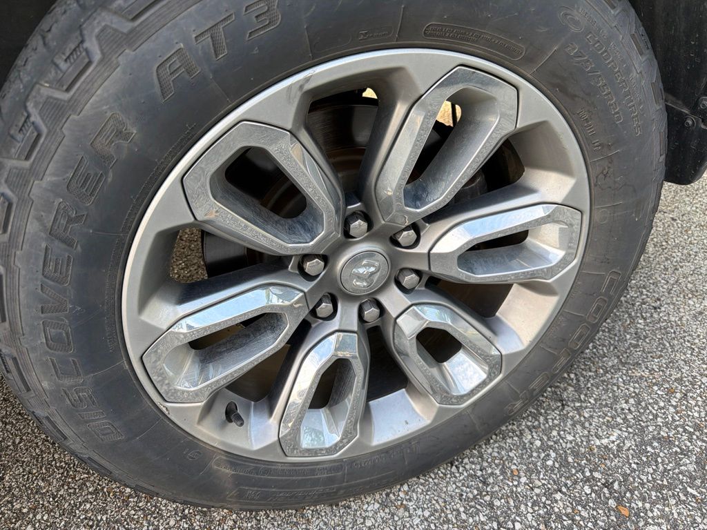 Thumbnail: 2019 RAM 1500 - 18