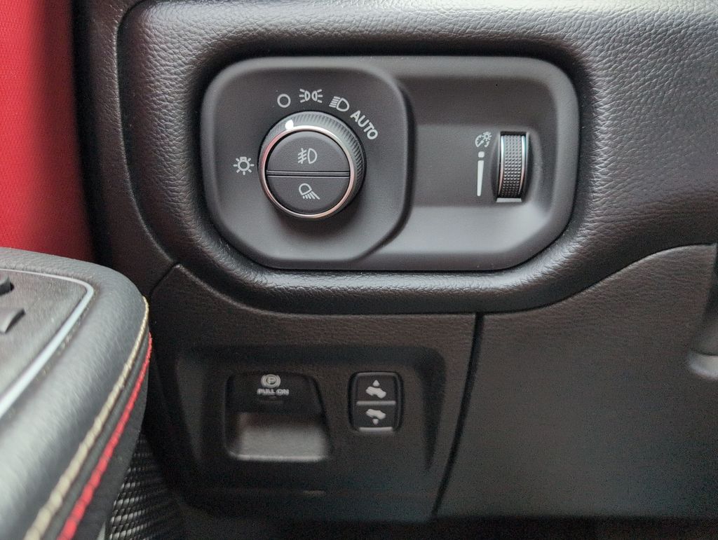 Thumbnail: 2022 RAM 1500 - 30