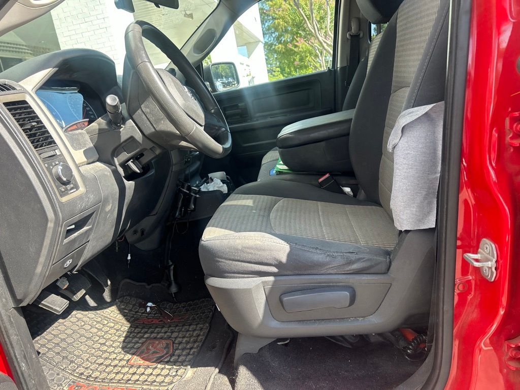 Thumbnail: 2010 Dodge Ram 1500 - 6
