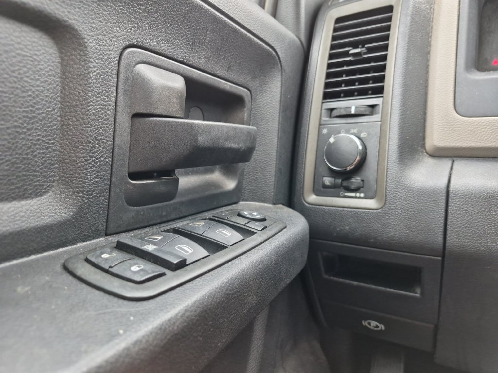 Thumbnail: 2010 Dodge Ram 1500 - 23