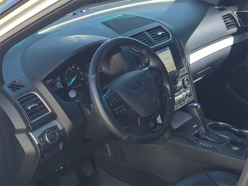 Thumbnail: 2017 Ford Explorer - 2