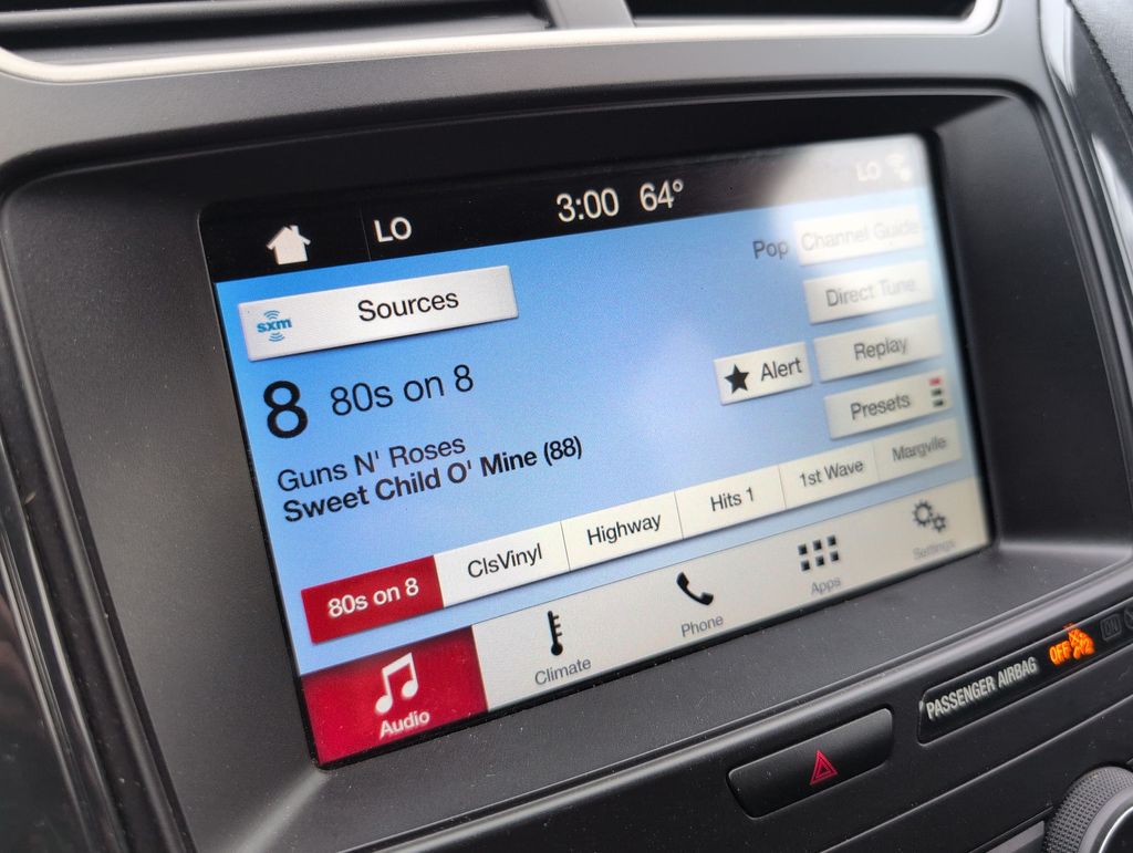 Thumbnail: 2019 Ford Explorer - 33