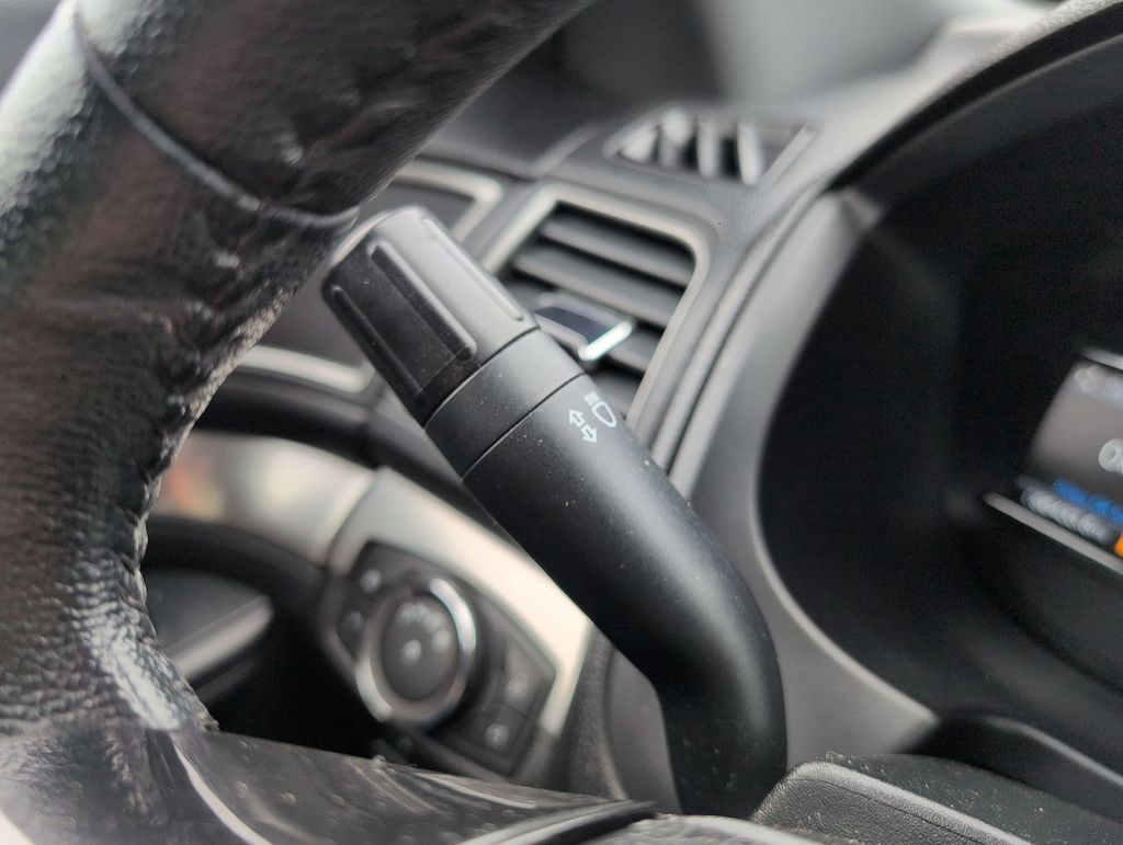 Thumbnail: 2019 Ford Explorer - 14