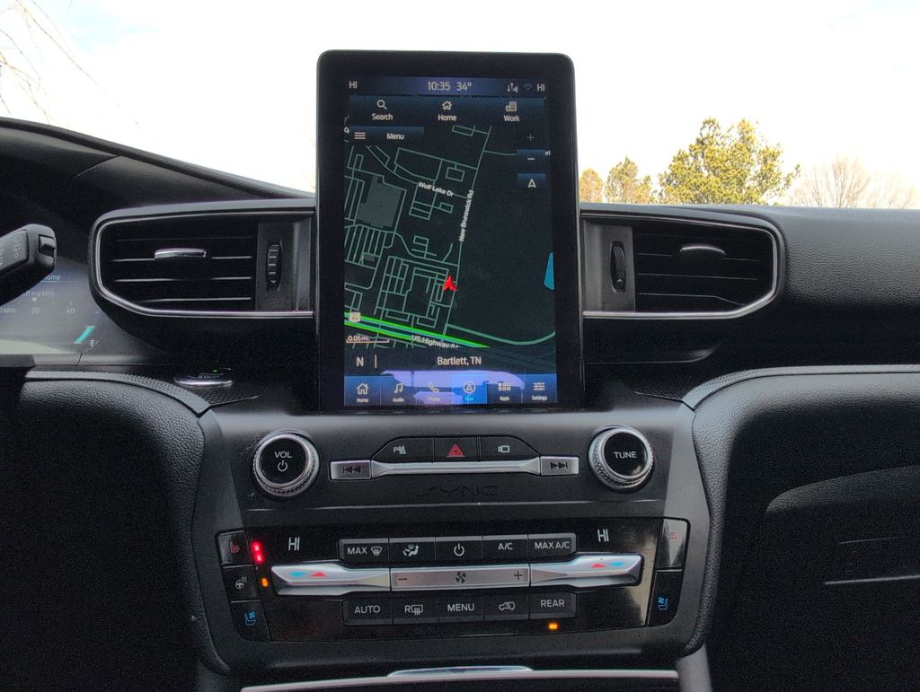 Thumbnail: 2020 Ford Explorer - 14