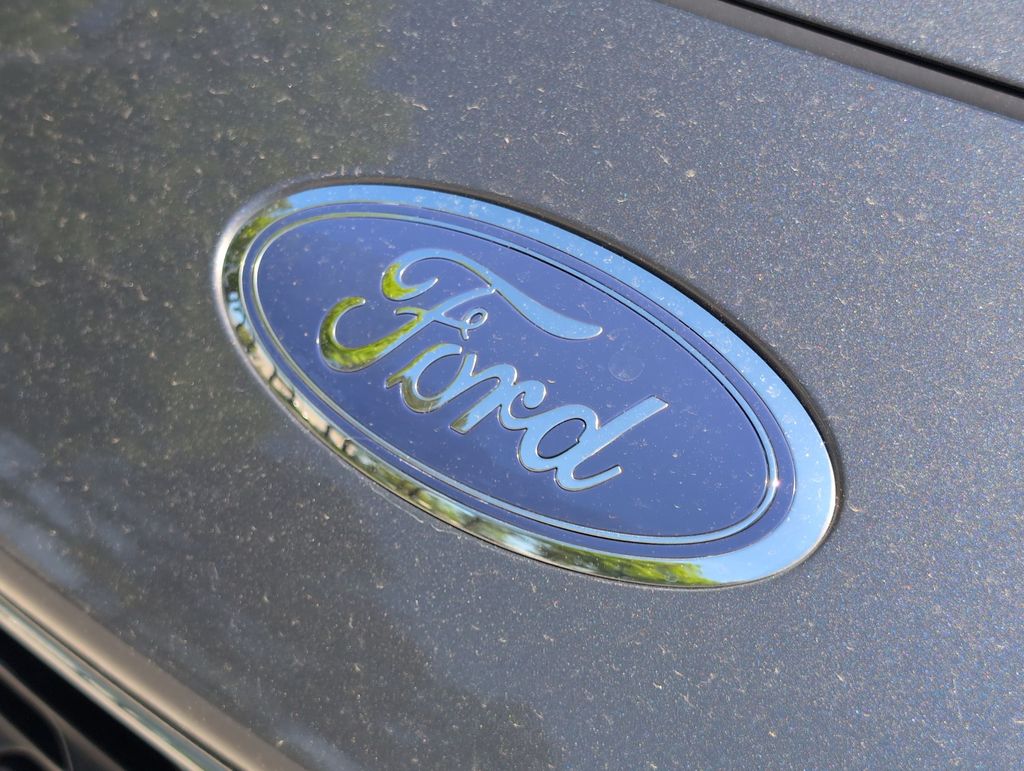 Thumbnail: 2021 Ford Escape - 24