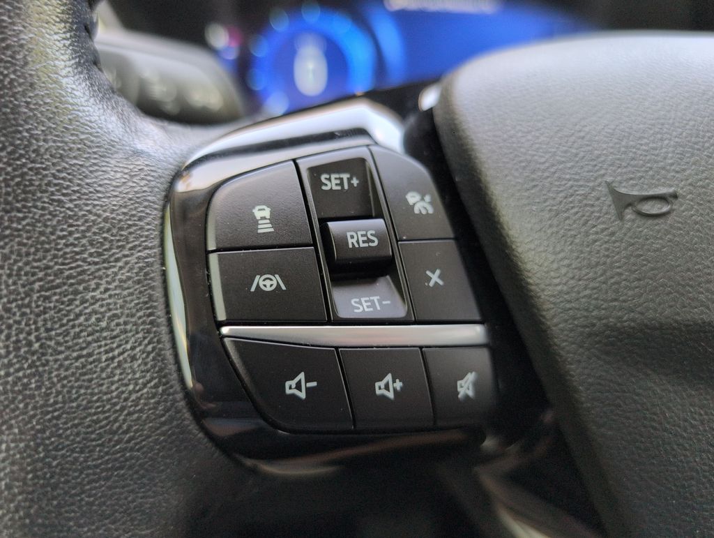 Thumbnail: 2021 Ford Escape - 29
