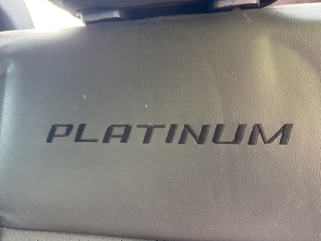 Thumbnail: 2016 Ford F-250 - 5