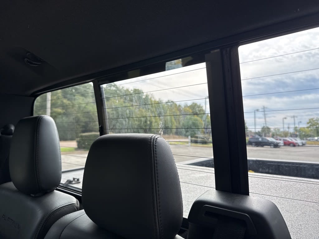 Thumbnail: 2016 Ford F-250 - 8