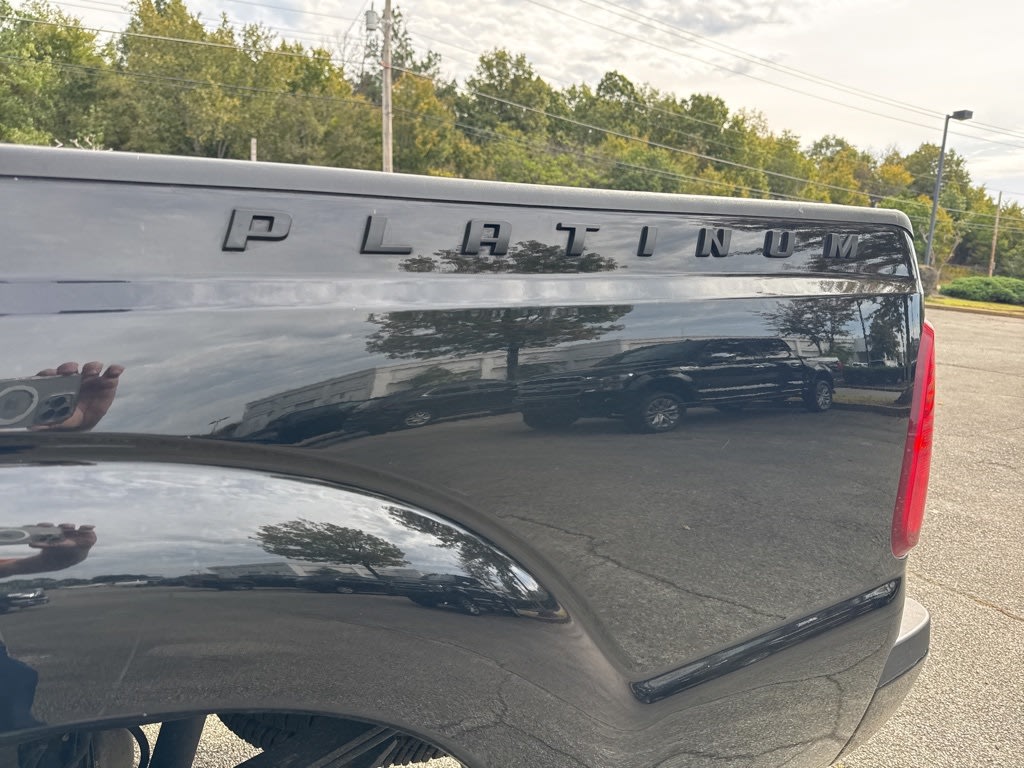 Thumbnail: 2016 Ford F-250 - 12