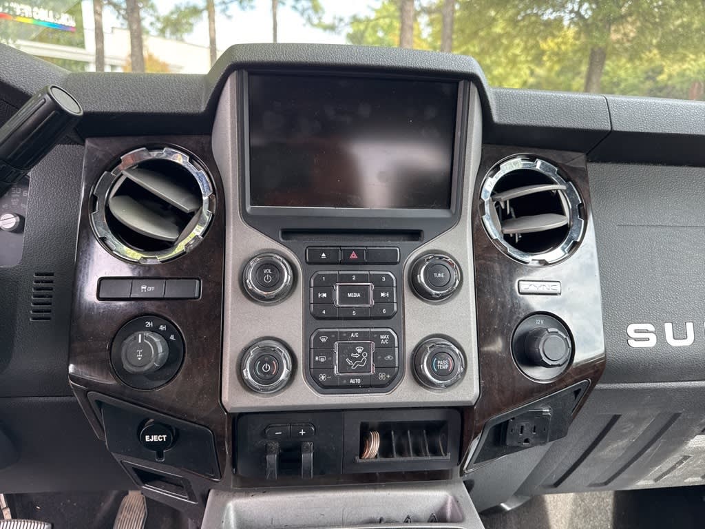 Thumbnail: 2016 Ford F-250 - 10