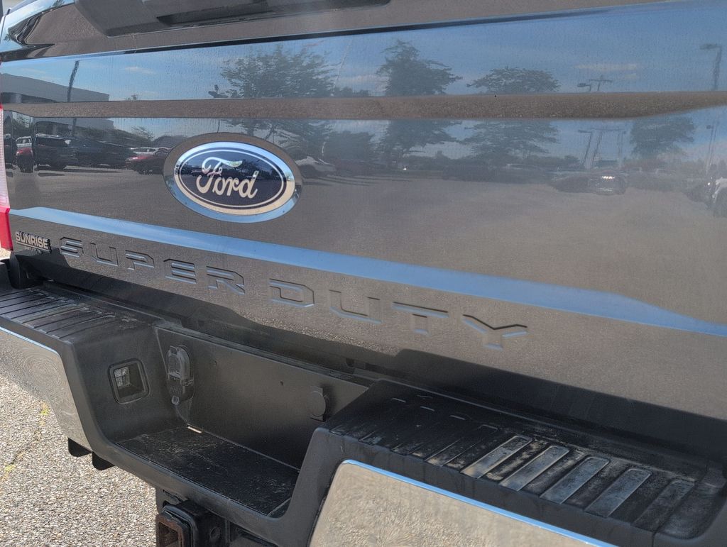 Thumbnail: 2019 Ford F-250 - 6