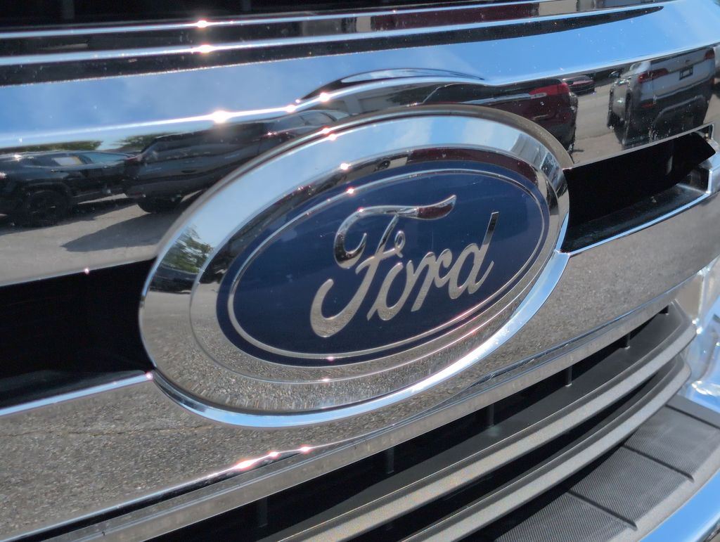 Thumbnail: 2019 Ford F-250 - 24