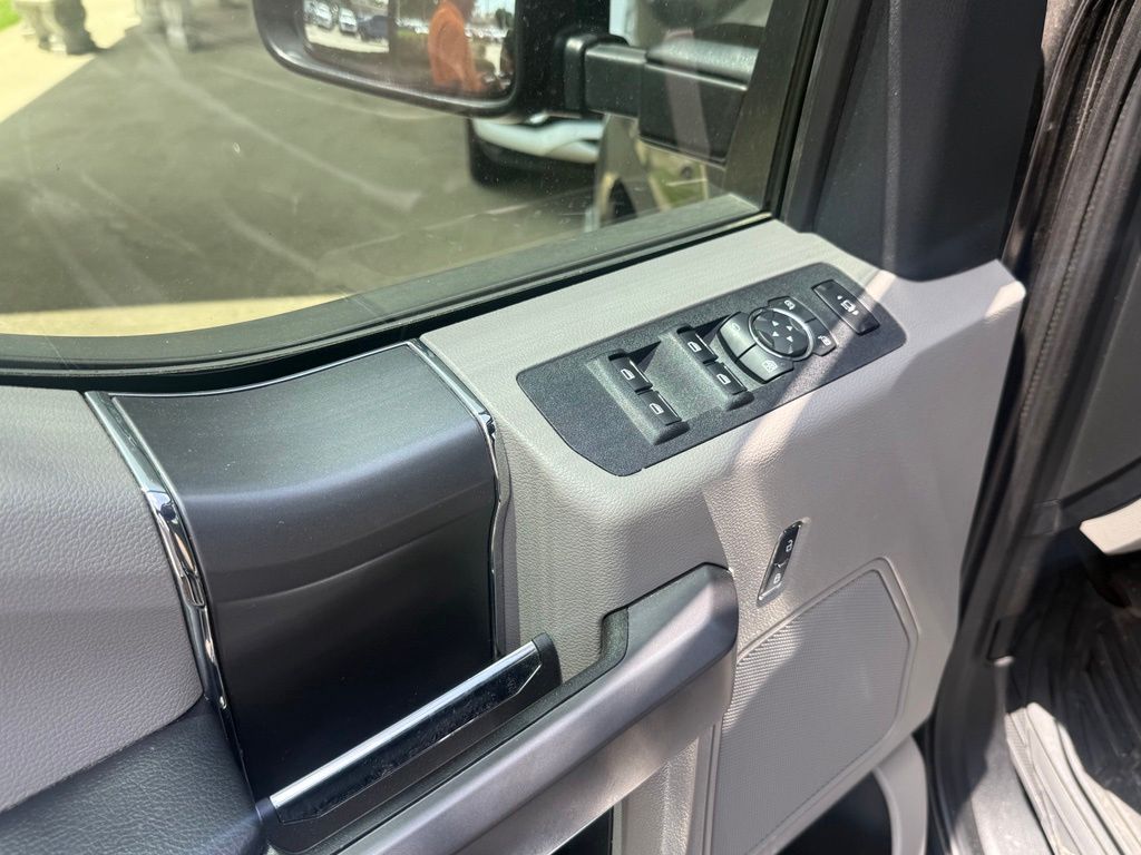 Thumbnail: 2019 Ford F-250 - 11