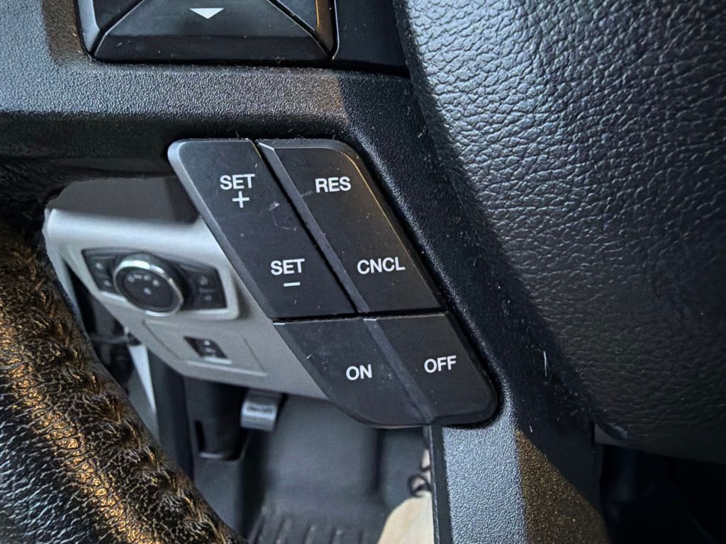 Thumbnail: 2015 Ford F-150 - 20