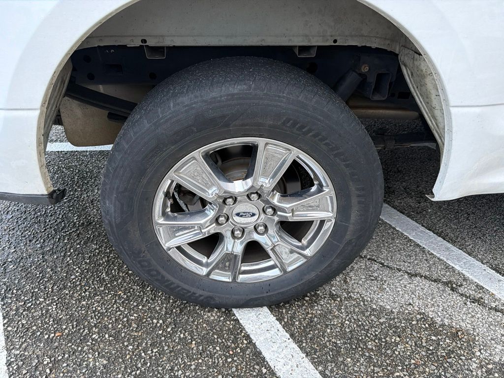 Thumbnail: 2015 Ford F-150 - 14