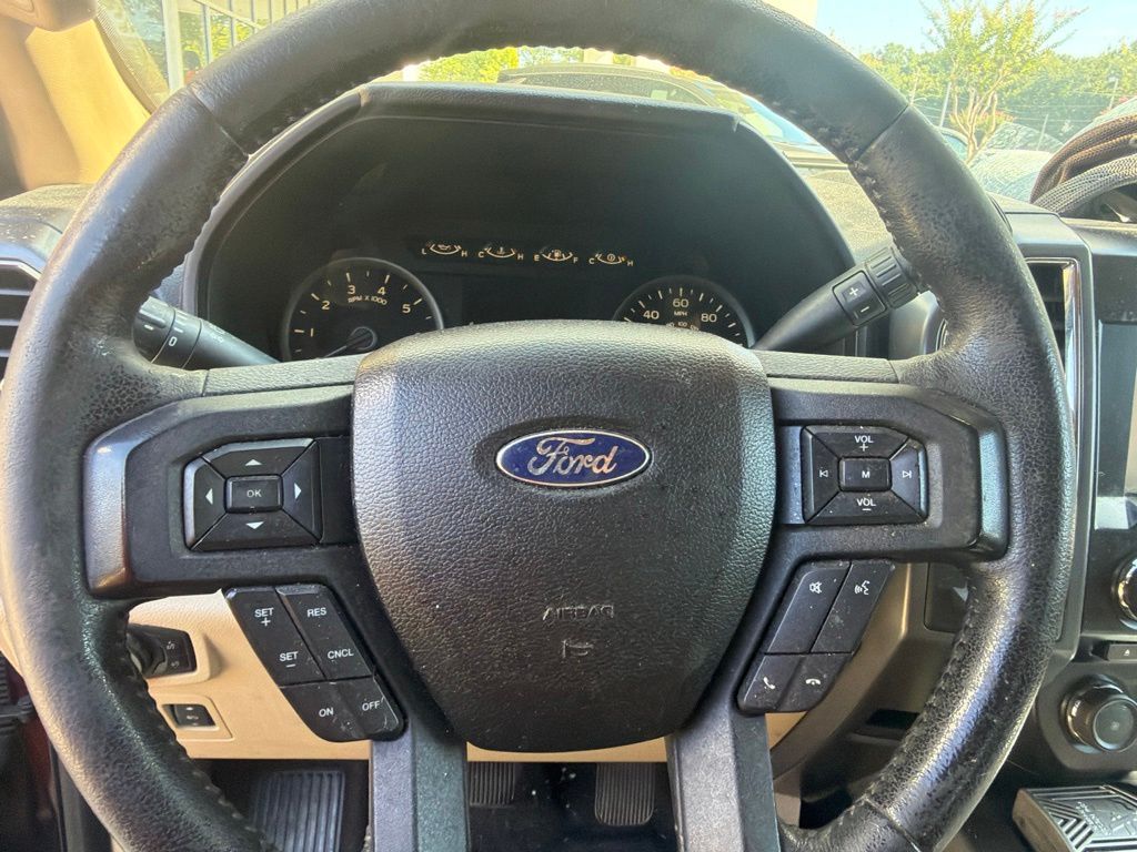 Thumbnail: 2015 Ford F-150 - 16