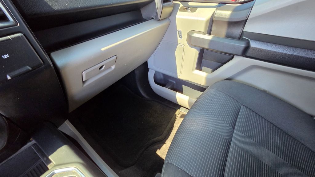 Thumbnail: 2017 Ford F-150 - 23