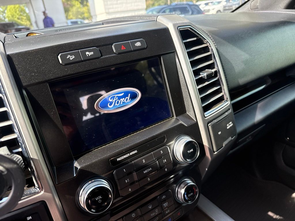 Thumbnail: 2015 Ford F-150 - 9