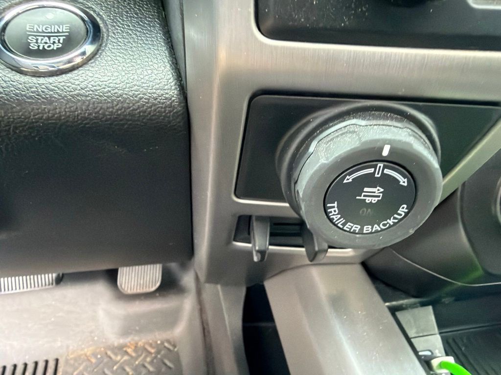 Thumbnail: 2018 Ford F-150 - 25