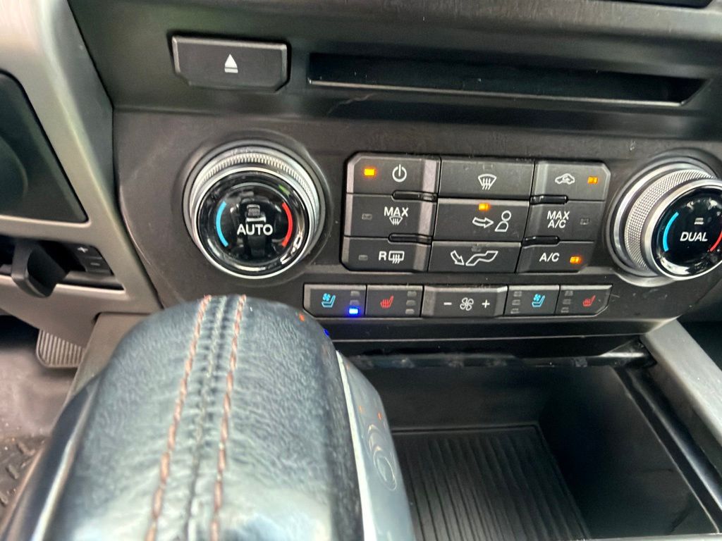 Thumbnail: 2018 Ford F-150 - 21
