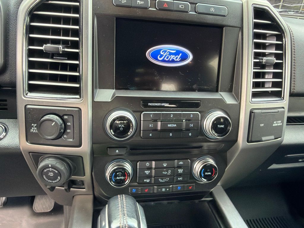 Thumbnail: 2018 Ford F-150 - 9