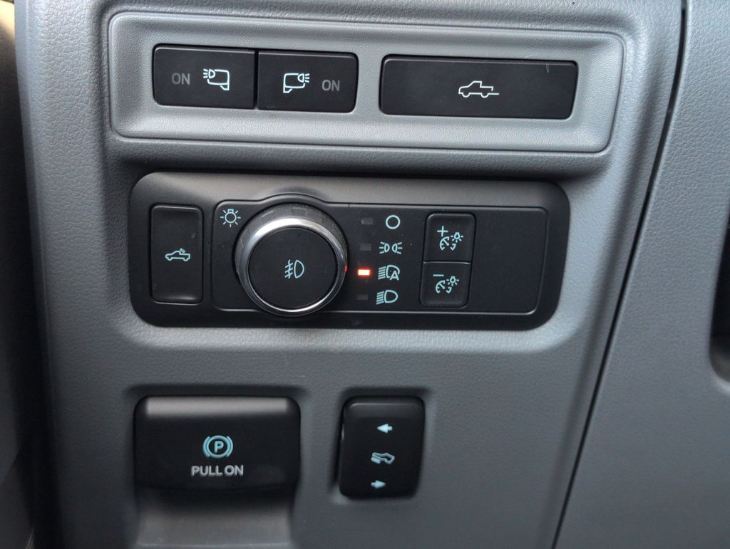 Thumbnail: 2021 Ford F-150 - 32