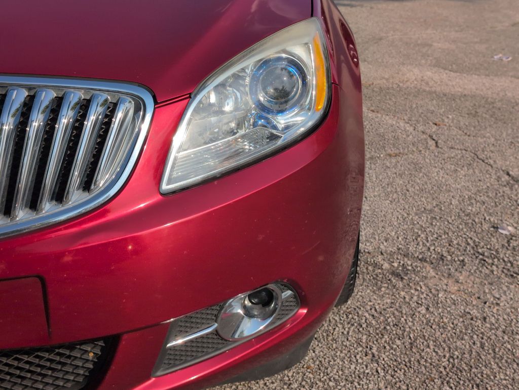 Thumbnail: 2016 Buick Verano - 7