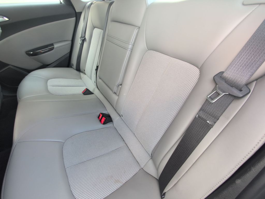 Thumbnail: 2016 Buick Verano - 26