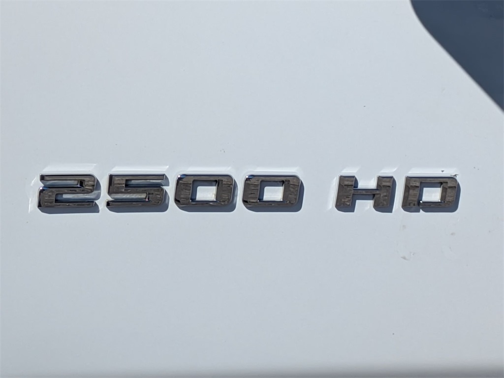 Thumbnail: 2020 Chevrolet Silverado 2500 - 5