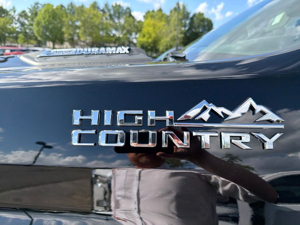 Thumbnail: 2024 Chevrolet Silverado 2500 - 5